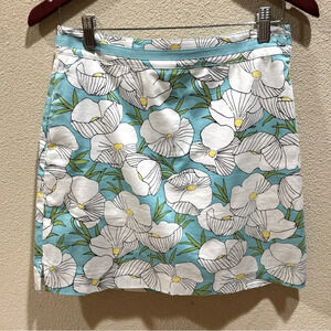 Evan Picone Pro Turquoise/White Poppy Flower Golf Skort Size 2. Pockets
